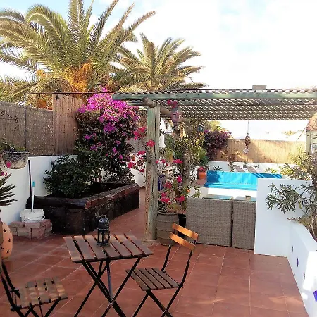 Al Johara * Costa Teguise